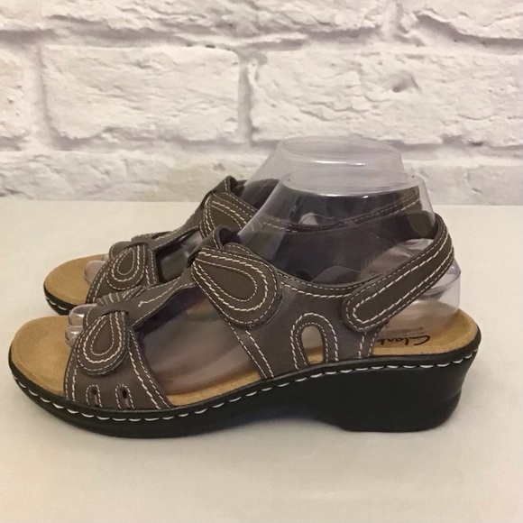 Clarks 8 Lexi Q Walnut Women’s Leather Footbed Sandals Brown Comfort Shoes - Picture 12 of 12